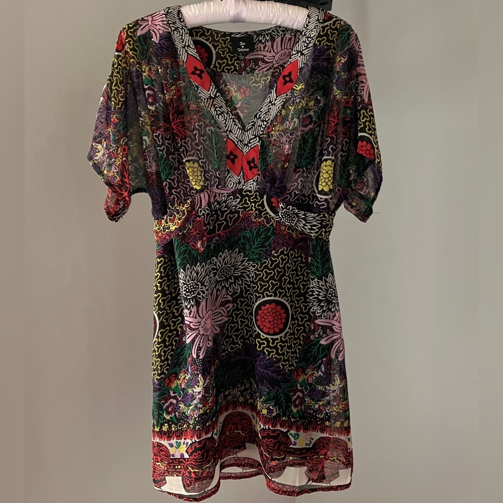 Sheer Colorful Print Dress V Neck and Back Tie